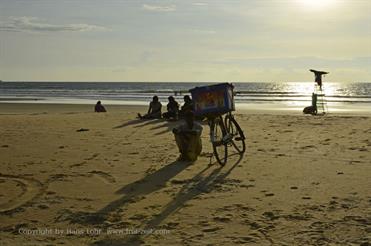 01 Mobor-Beach_and_Cavelossim-Beach,_Goa_DSC6524_b_H600